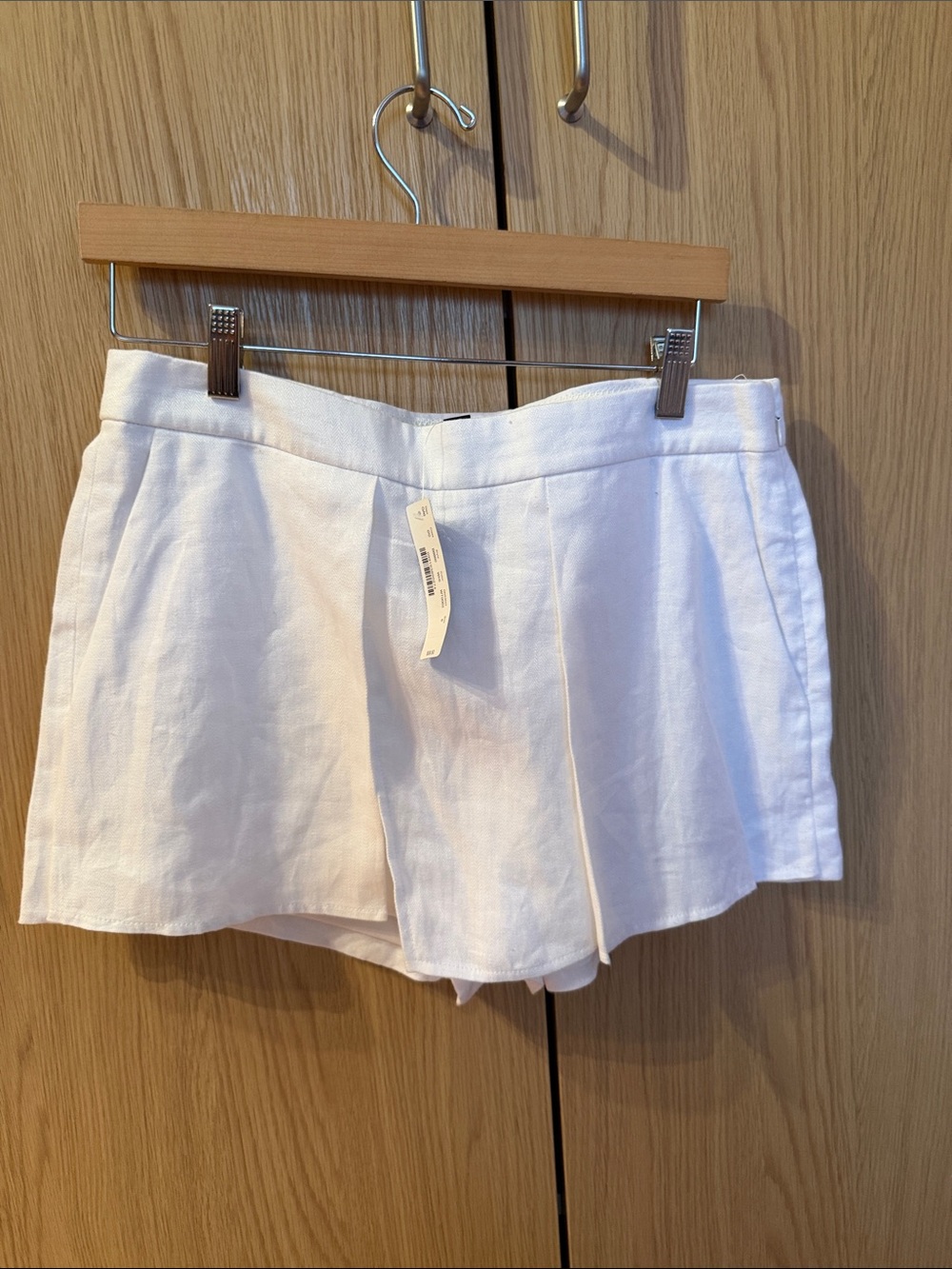 J. Crew 100% Linen Lining 100% Cotton White Pleated Linen-Blend Skort